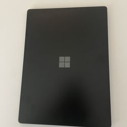 Microsoft Surface Laptop 4 (2021) 13.5” i7 11th Generation 16GB Ram 256GB SSD (powerful Touchscreen Laptop) 