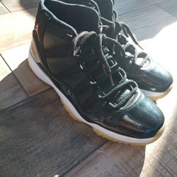 Jordan Retro 11 "72-10" Size 10.5 $140