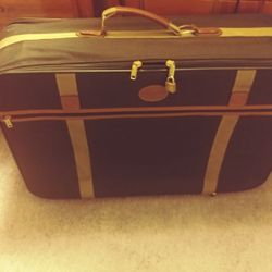 American Flyer Black And Tan Luggage Bag