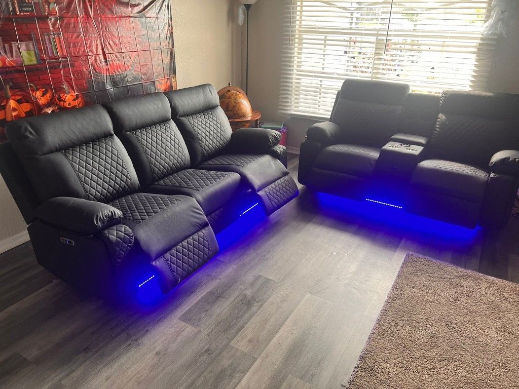 Sofa Y Loveseat (2) reclinable Led Electrico
