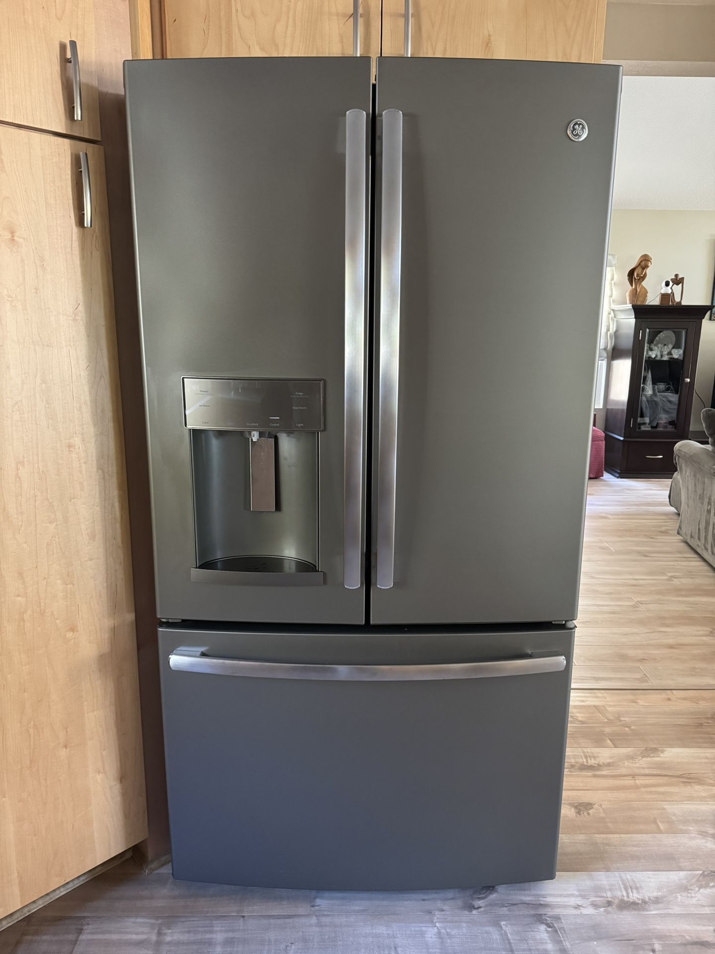 GE Appliance Set (Fridge, Stove, Microwave, Dishwasher