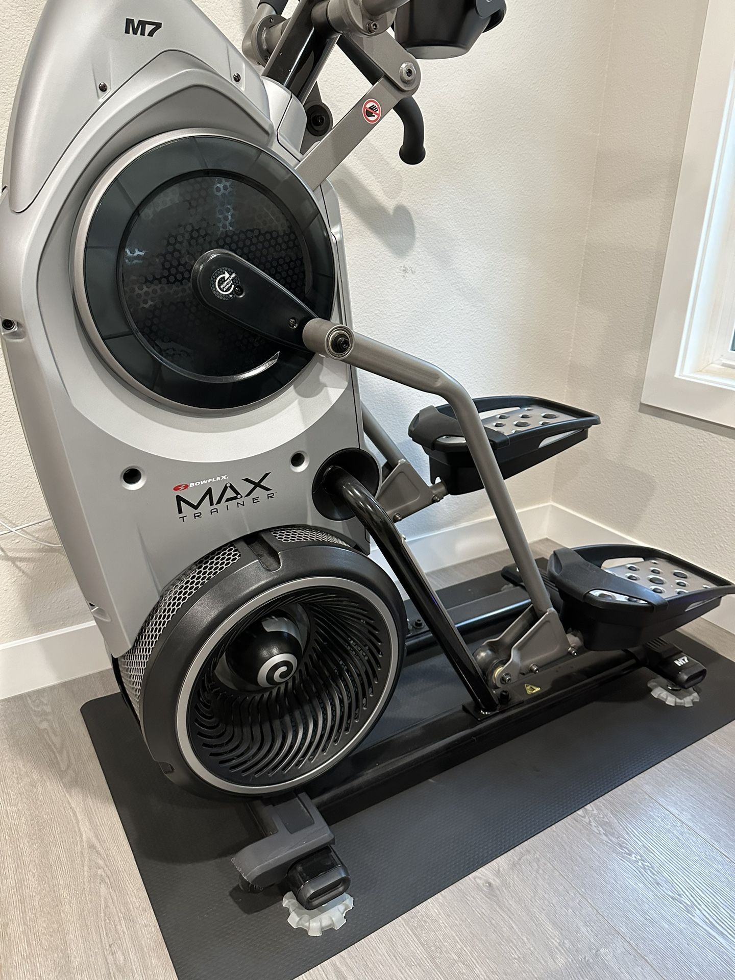 Bowflex M7 Elliptical 