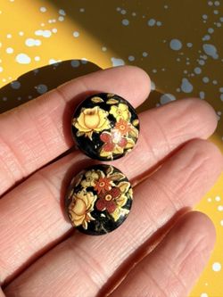 Vintage Cloisonné Style Floral Button Earrings Retro Mod