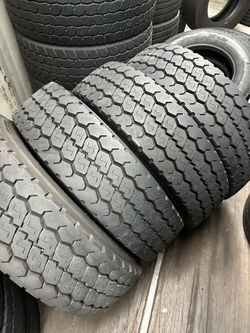 245/70/19.5 sumitomo traction tires