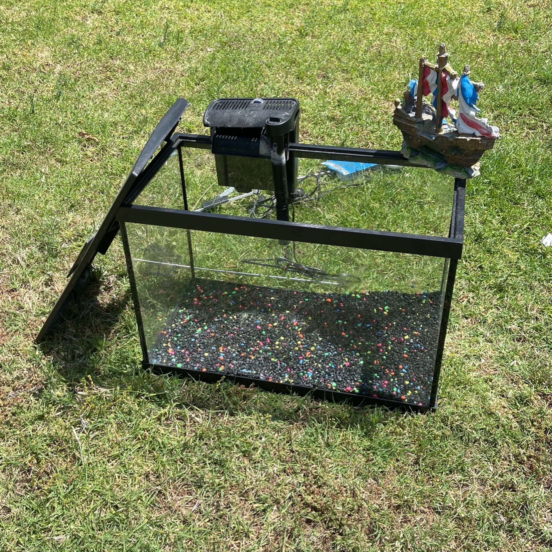 20 Gallon Fish Tank+ Heater And Filter