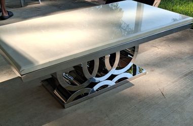 High end coffee and end table