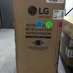 Lg Stainless steel Mini Fridges (Refrigerator) 20 5/8 Model LRONC0605V - A-00002637