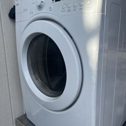 LG Electric Dryer