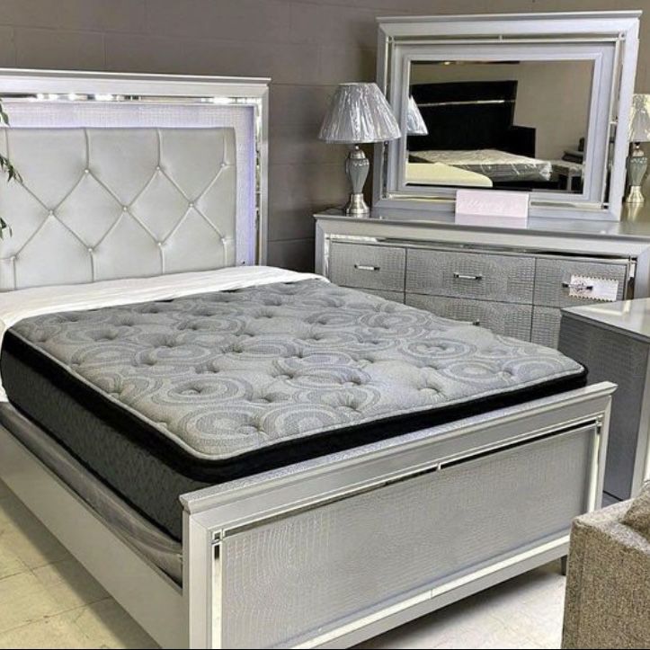 Platinum Led Queen 4 Piece Bedroom Set 