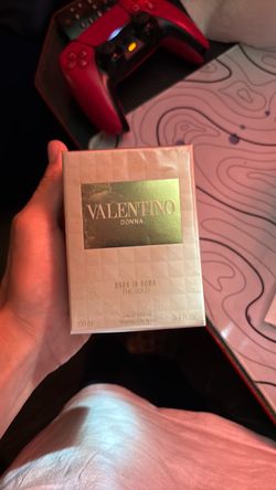 Valentino Donna the gold