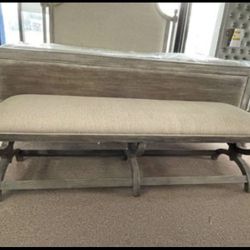Hooker Furniture True Vintage Bench