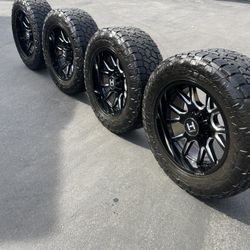 8x180 Hostile Rage 22” Wheels with 37” Toyo Tires Made for 8 lug GMC Sierra and Chevy Silverado 2500 and 3500 Off-Road