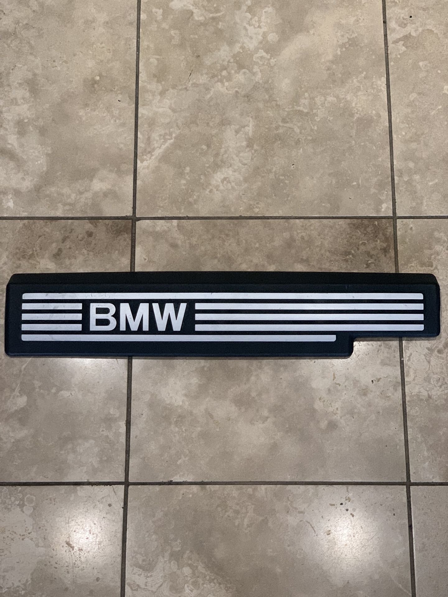 2006 - 2010 BMW E90 E60 E85 N52 ENGINE COVER PANEL BLACK PA6-GF10-MX20 OEM