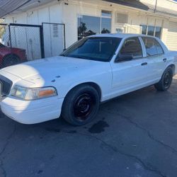 2011 Ford Crown Victoria