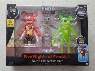 Five Nights at Freddy’s Endo-01 (Classic Foxy and Radioactive Foxy