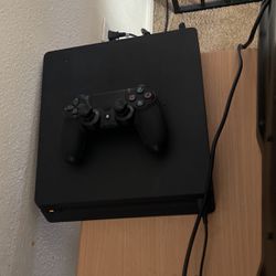 PS4 Slim With Controller And Cables 