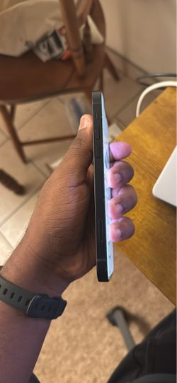 iPhone 12
