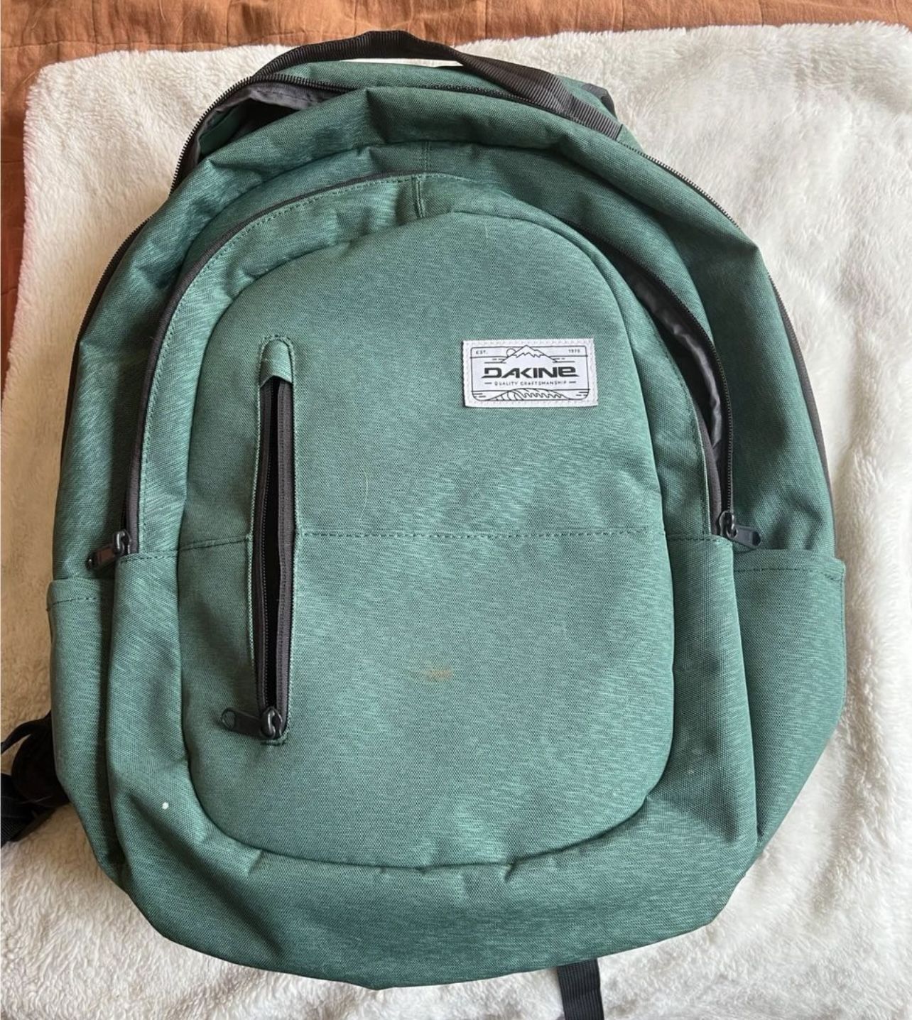 Dakine premier 28L Backpack With Laptop Holder