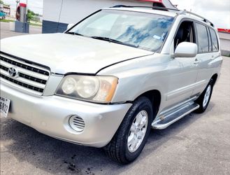 Toyota hilander 2003