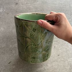 Green ceramic pot