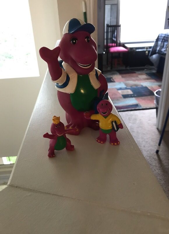 Barney---vintage plastic figures 7 in, 3 in, and 2 in. 7 in is a bank