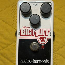Electro-Harmonix Nano Big Muff Pi Guitar Fuzz Pedal