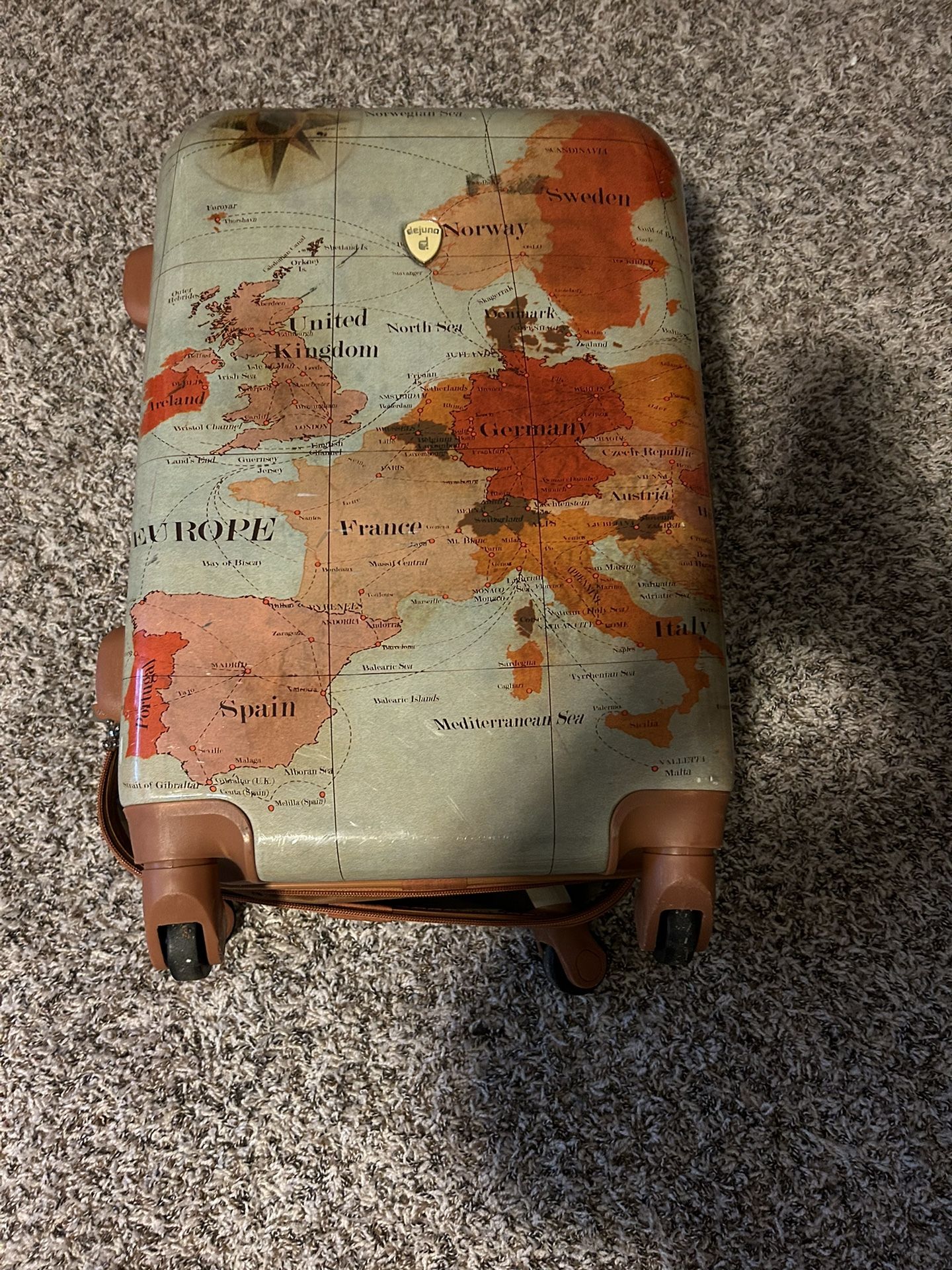 World Map Carryon Dejuno Suitcase