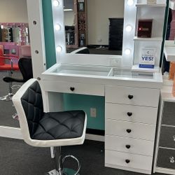 White Vanity With Side Shelf 