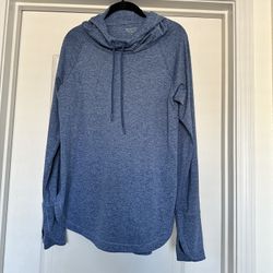 Women’s Athletica Pullover