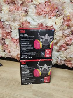 3M
OV/AG/P100 Professional Multi-Purpose Reusable Respirator, Medium, 1 Facepiece and 1 pair of 60923 Cartridges/Filters