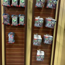 Pokémon Twilight Masquerade Booster Bundle And Sleeved
