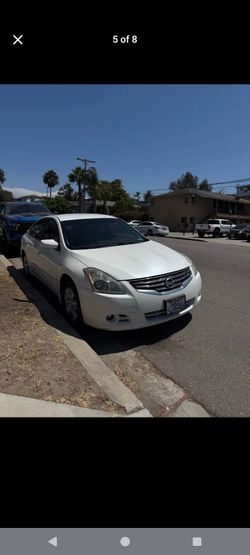 Nissan Altima