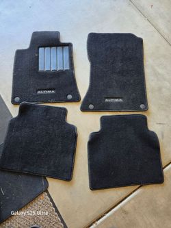 2008-2012 Nissan Altima Charcoal Black Carpeted Floor Mats front & rear set OEM 999e2ut010bk