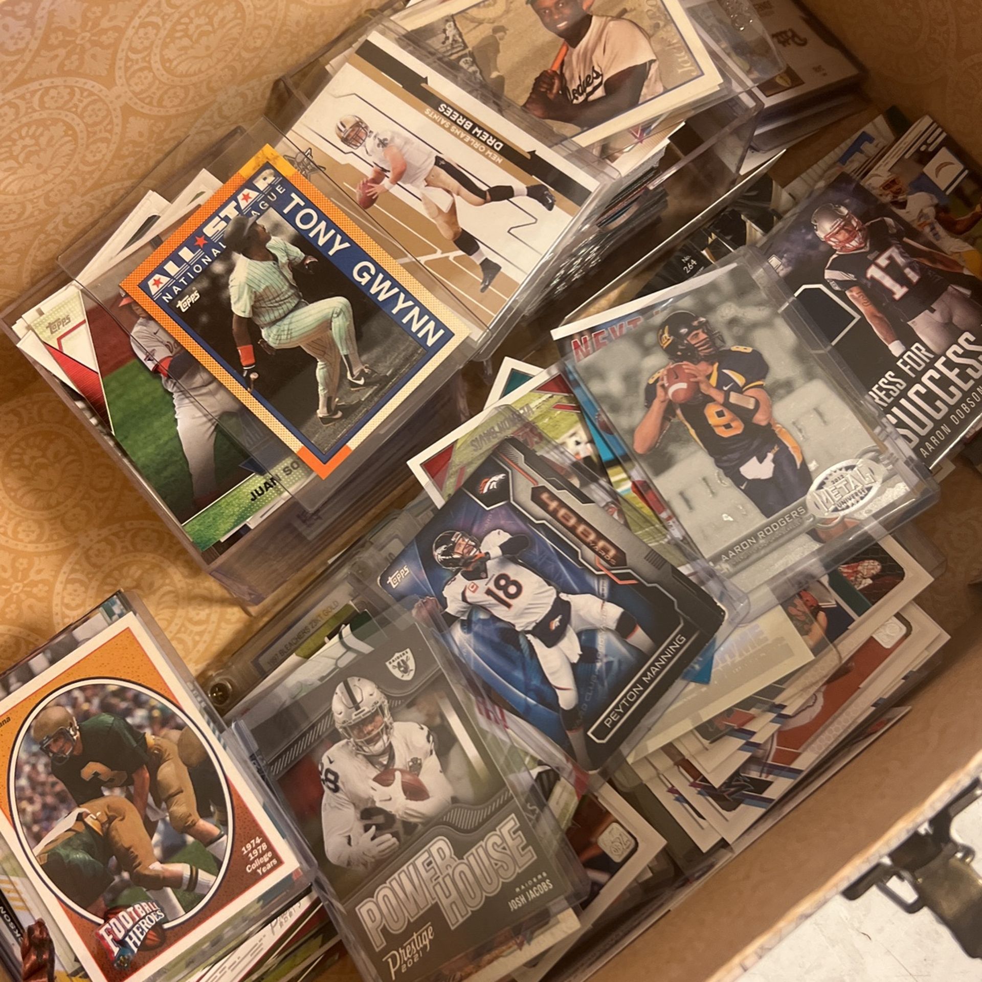 MLB, NBA, NFL Card Collection