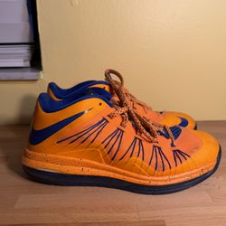 LeBron 10 Low Knicks Size 8.5