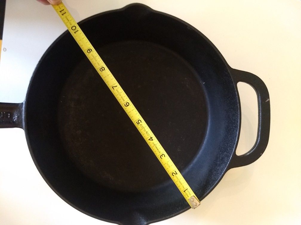 Emeril Lagasse Cast Iron pan 10" In/inch