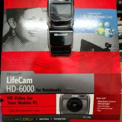 Microsoft LifeCam HD-6000 720p HD Webcam for Notebooks - Black

