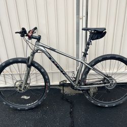 Trek Xcaliber 8 Bicycle 