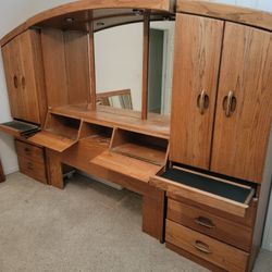 Queen Size Oak Bedroom Set 