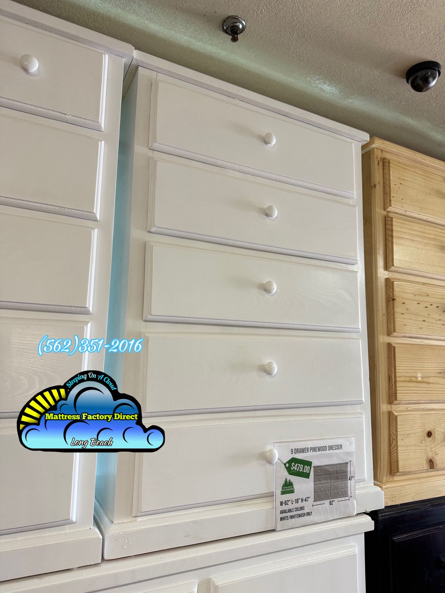 White Five drawer Pinewood Chest Cajonera Bonita