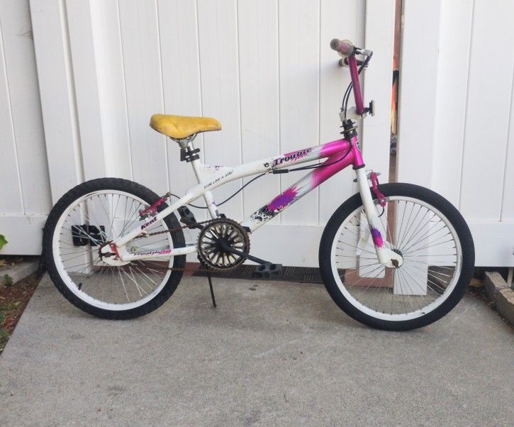 Bike BMX Seat is Foam no Cover