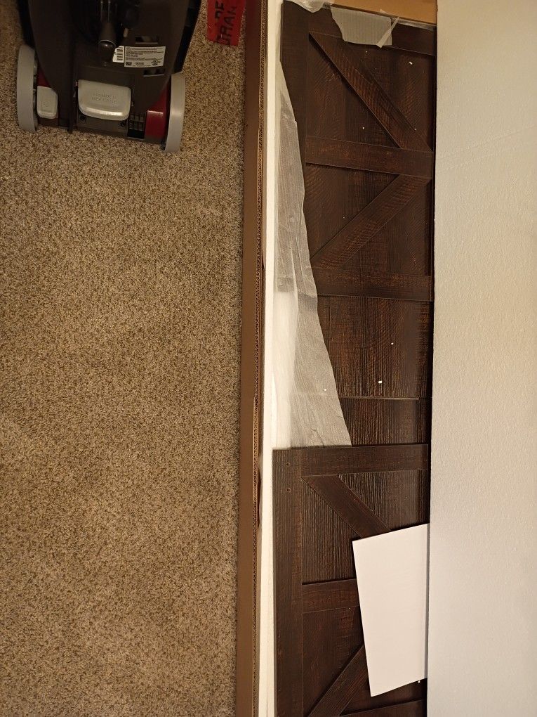 Brand-new TV Stand In The Box