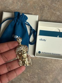10K Jesus Pendant