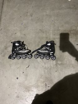 Roller blades