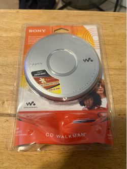 Vintage Sony S2 Sports CD Walkman D-SJ303 With Hand Strap Headset