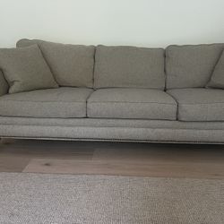 Couch, Sofa