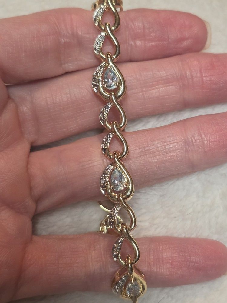 .925 With Gold Overlay With Aquarine Gem Stones Bracelet