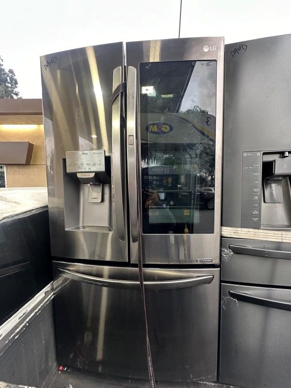 LG INSTAVIEW BLACK STAINLESS STEEL REFRIGERATOR 36"INCH ENERGY LED