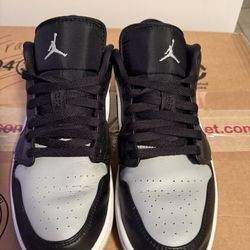 Jordan 1 Low size 10 USED