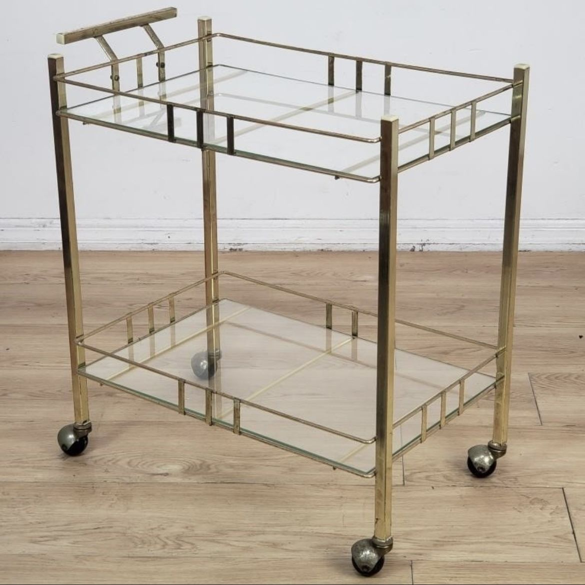 Mid Century Brass Patina Rolling Bar Serving Cart w/Glass Shelves, Hollywood Regency Art Deco 